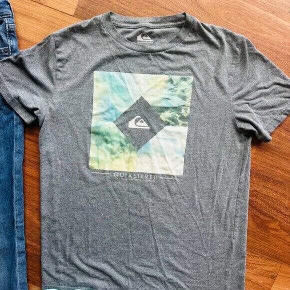 BUNDLE OF 5! Gap Bootcut Jeans Boys size 14 Quicksilver O'Neill Hurley T shirts - Picture 8 of 10